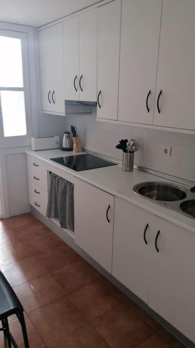 Views, Family & Private Parking In Alto Albayzin Apartamento Granada Exterior foto